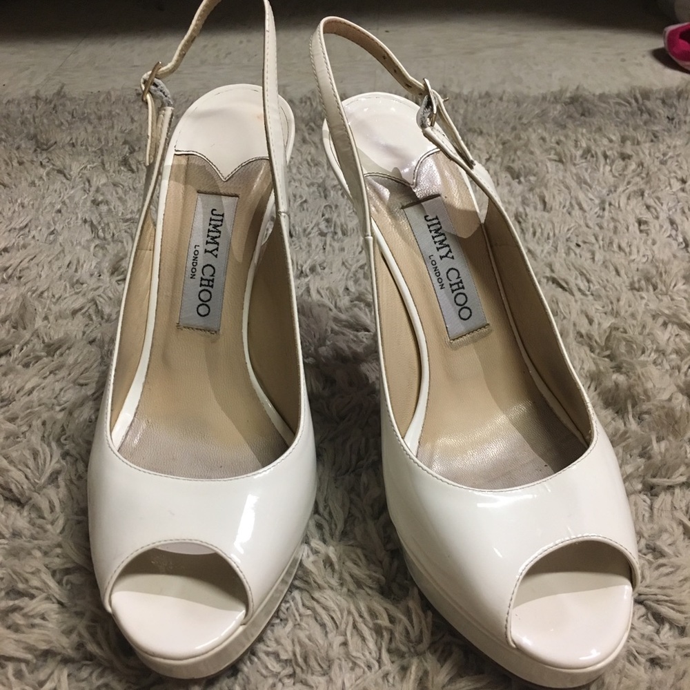 Jimmy Choo! Patent Leather! White and Gold! - Picture 3 of 7